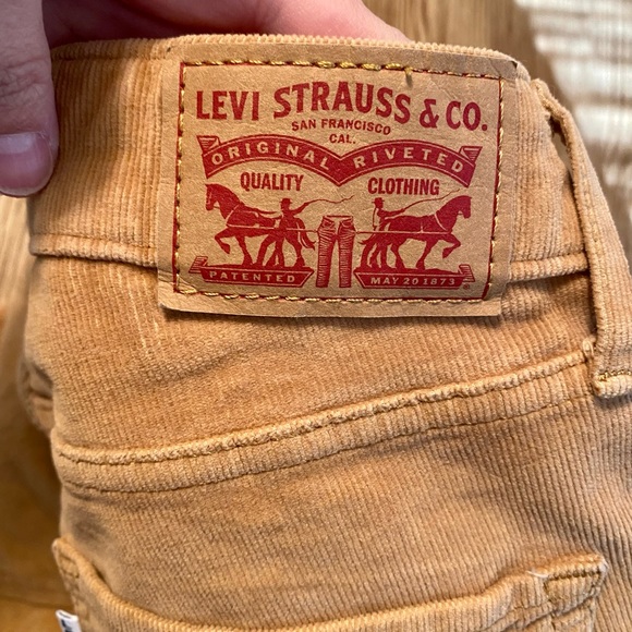 LEVI’S 721 HIGH RISE SKINNY BUTTON FLY CAMEL TAN CORDUROY JEANS SIZE 27x28 - Picture 5 of 16